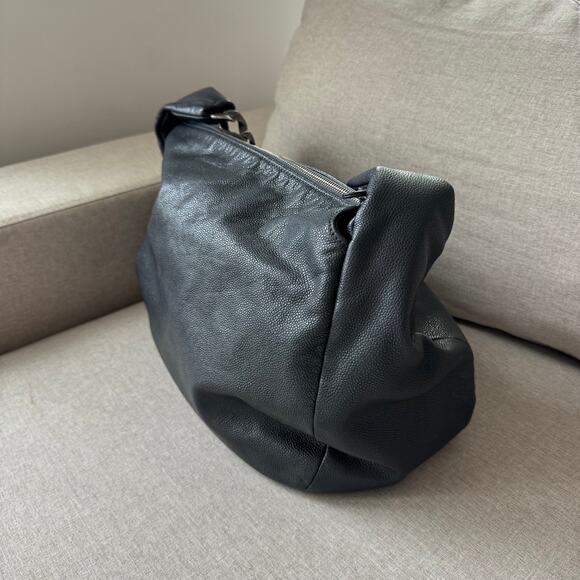 CHANEL Black Caviar 31 Hobo Leather Chunky Chain Link Handle Logo Shoulder Bag - Picture 5 of 14